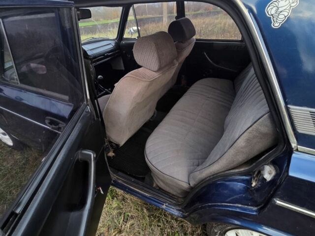 Синий ВАЗ 2106, объемом двигателя 1.3 л и пробегом 200 тыс. км за 592 $, фото 6 на Automoto.ua