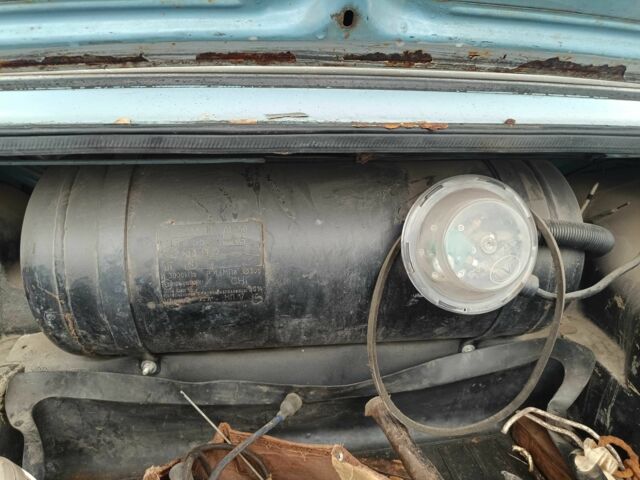 Синий ВАЗ 2106, объемом двигателя 1.3 л и пробегом 55 тыс. км за 238 $, фото 6 на Automoto.ua