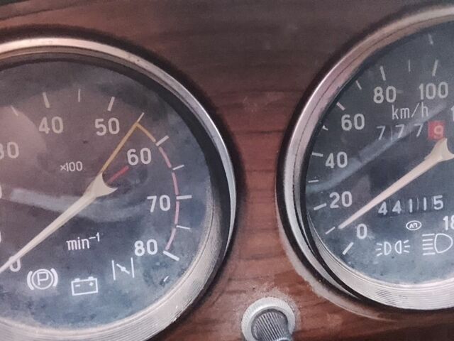 ВАЗ 2106 1991 в Звенигородка на Automoto.ua Синий ВАЗ 2106, объемом двигателя 1.3 л и пробегом 44 тыс. км за 1000 $, фото 3 на Automoto.ua