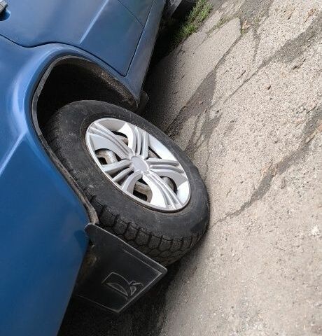 Синий ВАЗ 2106, объемом двигателя 1.6 л и пробегом 300 тыс. км за 521 $, фото 10 на Automoto.ua