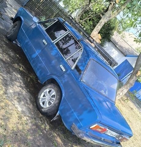 Синий ВАЗ 2106, объемом двигателя 1.6 л и пробегом 300 тыс. км за 521 $, фото 2 на Automoto.ua