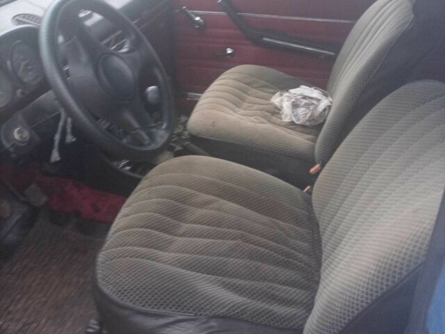 Синий ВАЗ 2106, объемом двигателя 1.3 л и пробегом 3 тыс. км за 592 $, фото 6 на Automoto.ua