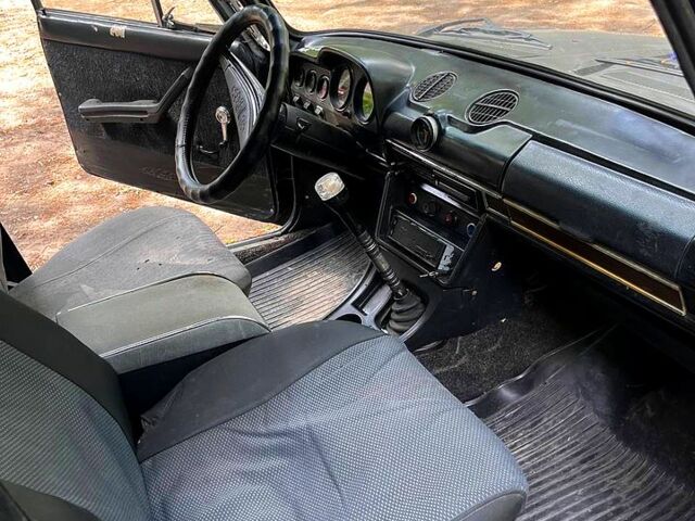 Синій ВАЗ 2106, об'ємом двигуна 1.6 л та пробігом 280 тис. км за 450 $, фото 2 на Automoto.ua