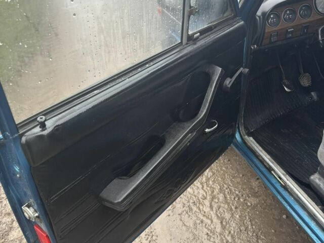 Синий ВАЗ 2106, объемом двигателя 0 л и пробегом 80 тыс. км за 1000 $, фото 8 на Automoto.ua