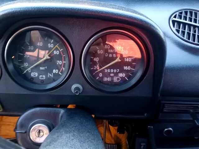 Синий ВАЗ 2106, объемом двигателя 1.6 л и пробегом 150 тыс. км за 1000 $, фото 7 на Automoto.ua