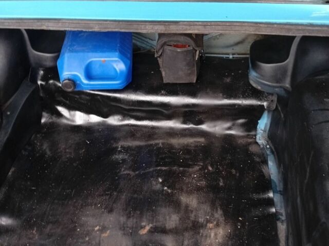 Синій ВАЗ 2106, об'ємом двигуна 1.5 л та пробігом 111 тис. км за 1100 $, фото 7 на Automoto.ua