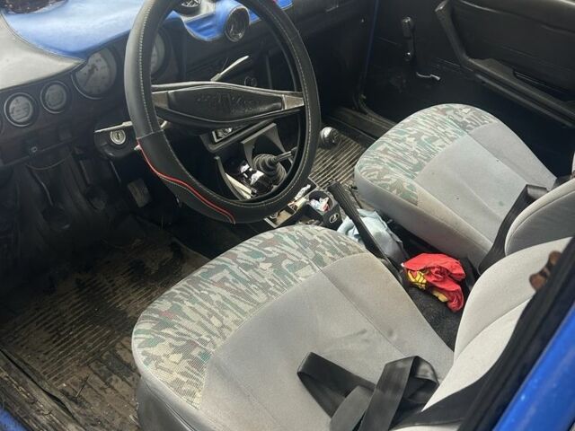 Синий ВАЗ 2106, объемом двигателя 1.6 л и пробегом 100 тыс. км за 700 $, фото 5 на Automoto.ua