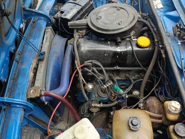 Синій ВАЗ 2106, об'ємом двигуна 1.5 л та пробігом 300 тис. км за 700 $, фото 4 на Automoto.ua