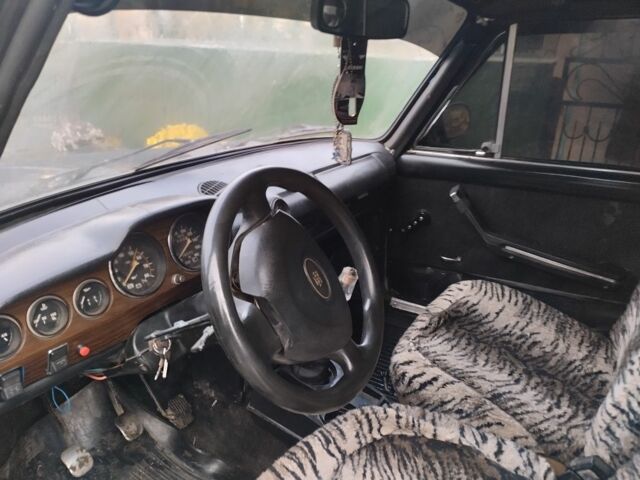 Синий ВАЗ 2106, объемом двигателя 1.5 л и пробегом 250 тыс. км за 500 $, фото 4 на Automoto.ua