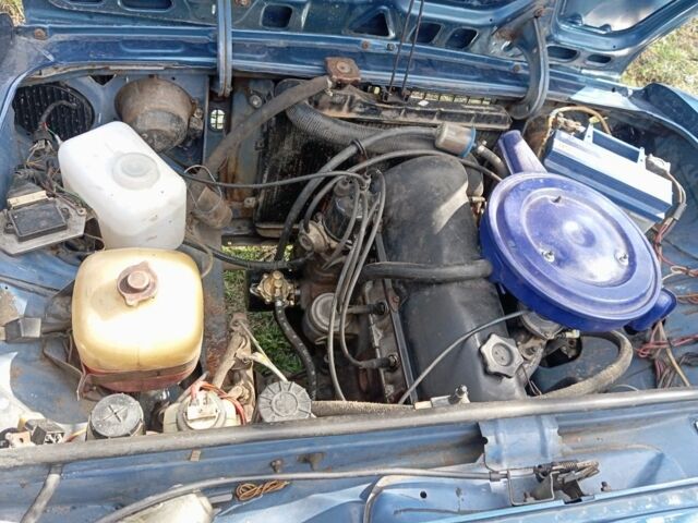 Синий ВАЗ 2106, объемом двигателя 1 л и пробегом 77 тыс. км за 1250 $, фото 4 на Automoto.ua