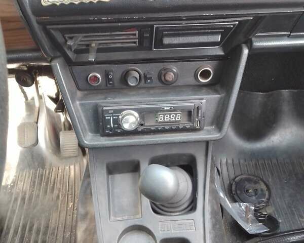 Синий ВАЗ 2106, объемом двигателя 1.57 л и пробегом 589 тыс. км за 500 $, фото 10 на Automoto.ua