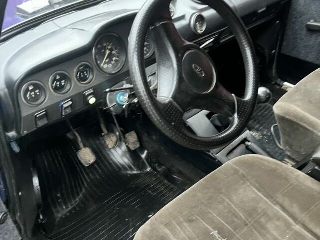 Синий ВАЗ 2106, объемом двигателя 1.5 л и пробегом 60 тыс. км за 615 $, фото 6 на Automoto.ua