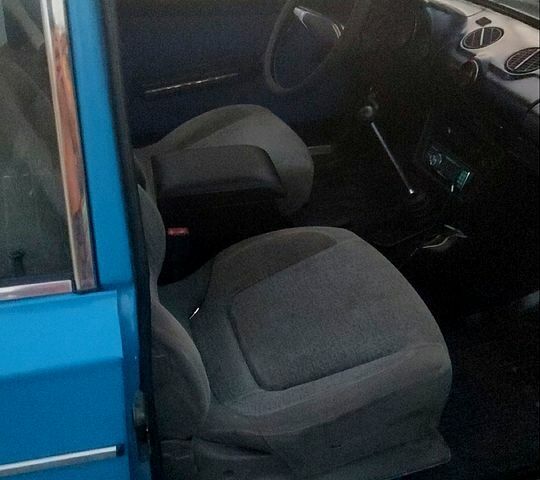 Синий ВАЗ 2106, объемом двигателя 1.3 л и пробегом 100 тыс. км за 800 $, фото 3 на Automoto.ua