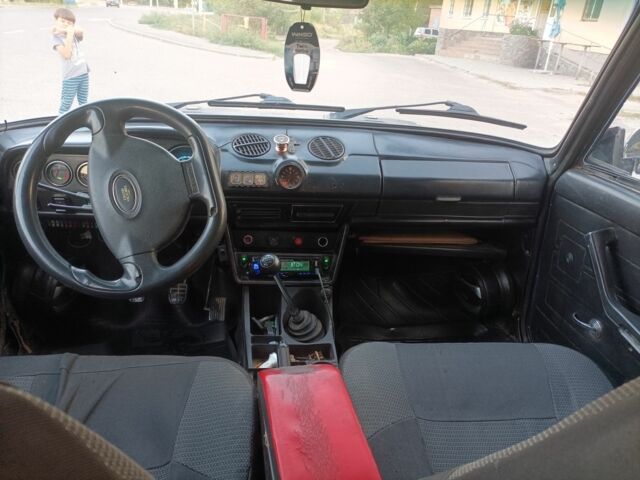 ВАЗ 2106 1999 в Ромнах на Automoto.ua Синий ВАЗ 2106, объемом двигателя 1.5 л и пробегом 3 тыс. км за 550 $, фото 5 на Automoto.ua