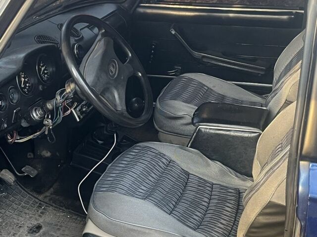 Синий ВАЗ 2106, объемом двигателя 1.5 л и пробегом 100 тыс. км за 550 $, фото 6 на Automoto.ua