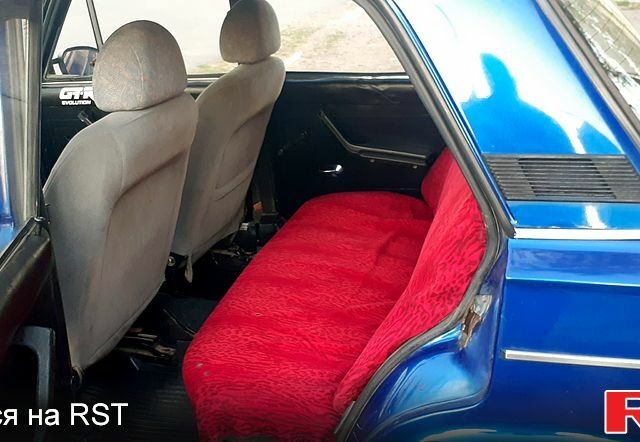 Синий ВАЗ 2106, объемом двигателя 1.5 л и пробегом 96 тыс. км за 1050 $, фото 9 на Automoto.ua