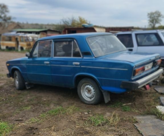 Синий ВАЗ 2106, объемом двигателя 1.5 л и пробегом 139 тыс. км за 1100 $, фото 5 на Automoto.ua