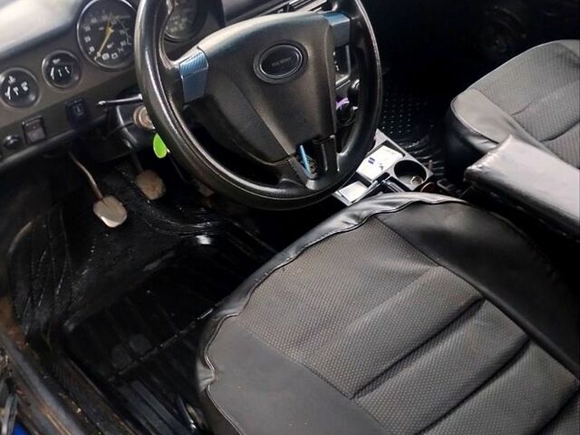 Синий ВАЗ 2106, объемом двигателя 1.5 л и пробегом 200 тыс. км за 750 $, фото 6 на Automoto.ua