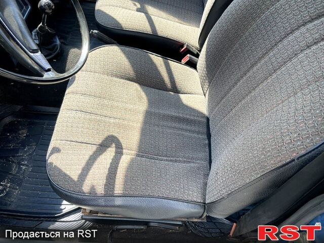 Синій ВАЗ 2106, об'ємом двигуна 15 л та пробігом 75 тис. км за 1600 $, фото 13 на Automoto.ua