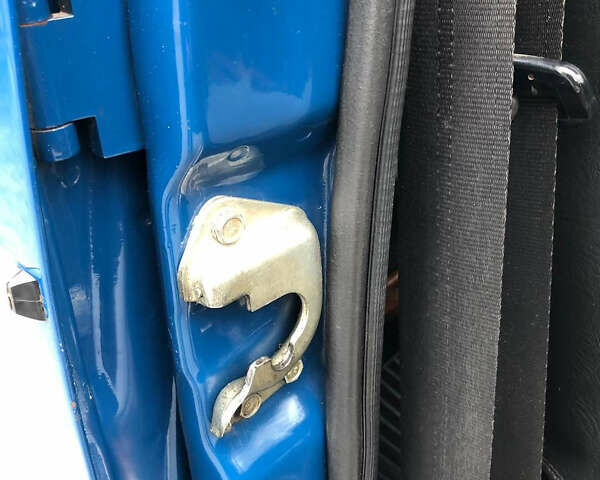Синій ВАЗ 2106, об'ємом двигуна 1.6 л та пробігом 75 тис. км за 3444 $, фото 41 на Automoto.ua