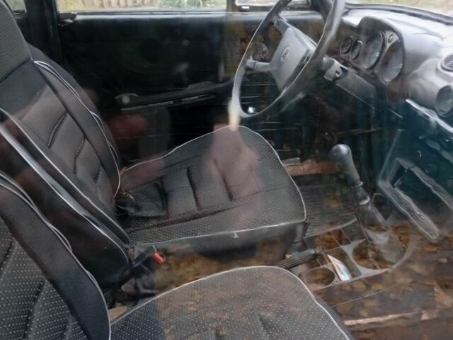 Зеленый ВАЗ 2106, объемом двигателя 1.3 л и пробегом 123 тыс. км за 346 $, фото 3 на Automoto.ua