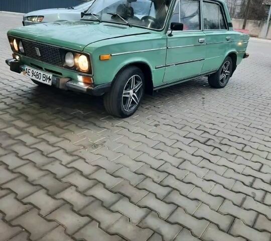 Зеленый ВАЗ 2106, объемом двигателя 1 л и пробегом 12 тыс. км за 1350 $, фото 7 на Automoto.ua