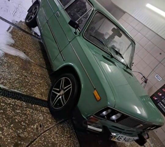 Зеленый ВАЗ 2106, объемом двигателя 1 л и пробегом 12 тыс. км за 1350 $, фото 2 на Automoto.ua