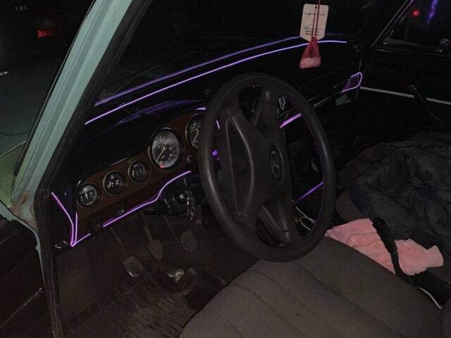 Зеленый ВАЗ 2106, объемом двигателя 1.3 л и пробегом 13 тыс. км за 946 $, фото 6 на Automoto.ua