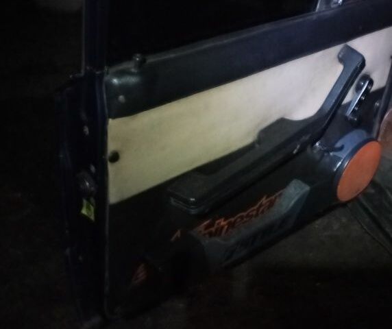 Зеленый ВАЗ 2106, объемом двигателя 1.6 л и пробегом 56 тыс. км за 714 $, фото 11 на Automoto.ua