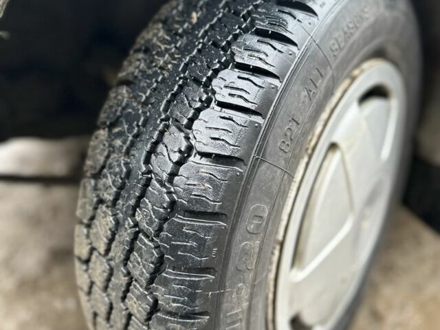 Зеленый ВАЗ 2106, объемом двигателя 1.6 л и пробегом 1000 тыс. км за 834 $, фото 4 на Automoto.ua