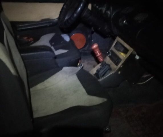 Зеленый ВАЗ 2106, объемом двигателя 1.6 л и пробегом 56 тыс. км за 714 $, фото 5 на Automoto.ua