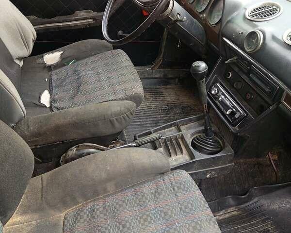 Зеленый ВАЗ 2106, объемом двигателя 1.6 л и пробегом 50 тыс. км за 950 $, фото 3 на Automoto.ua