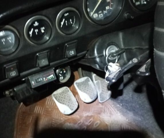 Зеленый ВАЗ 2106, объемом двигателя 1.6 л и пробегом 56 тыс. км за 714 $, фото 8 на Automoto.ua