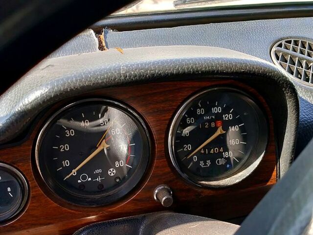 Зеленый ВАЗ 2106, объемом двигателя 1.6 л и пробегом 0 тыс. км за 750 $, фото 10 на Automoto.ua