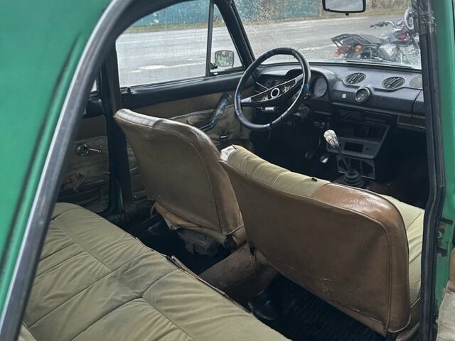 ВАЗ 2106 1977 в Броварах на Automoto.ua Зеленый ВАЗ 2106, объемом двигателя 1.6 л и пробегом 54 тыс. км за 300 $, фото 3 на Automoto.ua