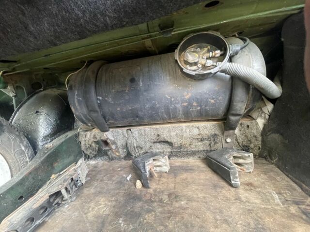 Зеленый ВАЗ 2106, объемом двигателя 1.6 л и пробегом 1000 тыс. км за 950 $, фото 6 на Automoto.ua