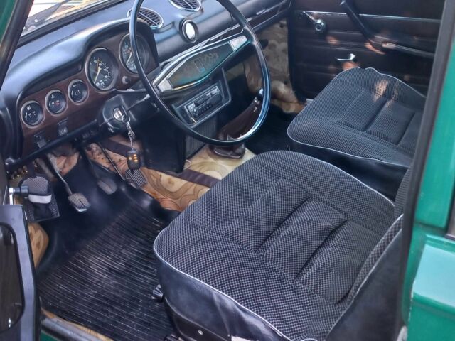 Зеленый ВАЗ 2106, объемом двигателя 0 л и пробегом 82 тыс. км за 1500 $, фото 6 на Automoto.ua