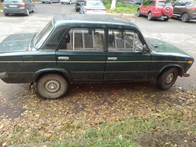 Зелений ВАЗ 2106, об'ємом двигуна 1 л та пробігом 100 тис. км за 358 $, фото 3 на Automoto.ua