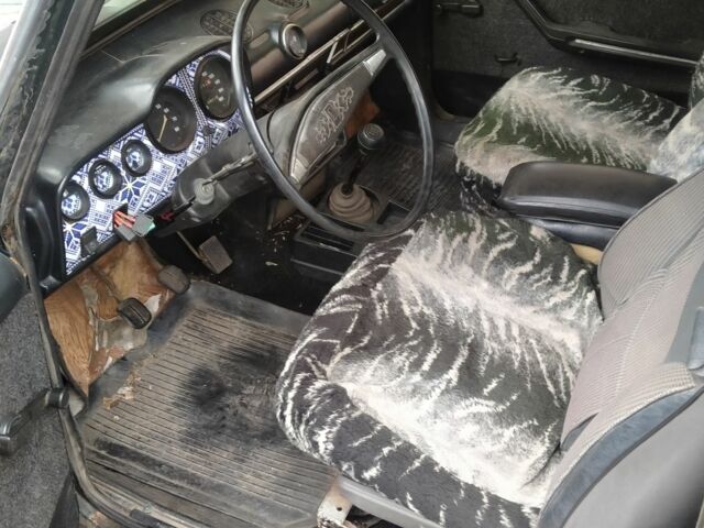 Зелений ВАЗ 2106, об'ємом двигуна 1 л та пробігом 100 тис. км за 358 $, фото 4 на Automoto.ua