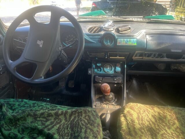 Зеленый ВАЗ 2106, объемом двигателя 1.6 л и пробегом 300 тыс. км за 800 $, фото 3 на Automoto.ua