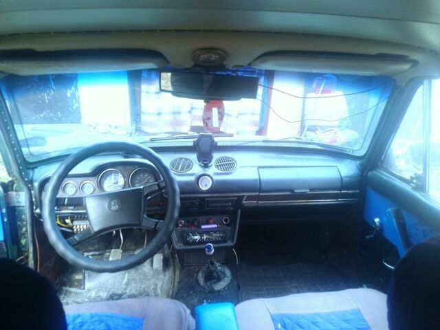 Зеленый ВАЗ 2106, объемом двигателя 0 л и пробегом 100 тыс. км за 358 $, фото 4 на Automoto.ua