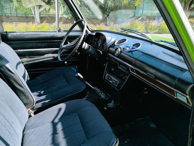 Зеленый ВАЗ 2106, объемом двигателя 0 л и пробегом 144 тыс. км за 858 $, фото 5 на Automoto.ua