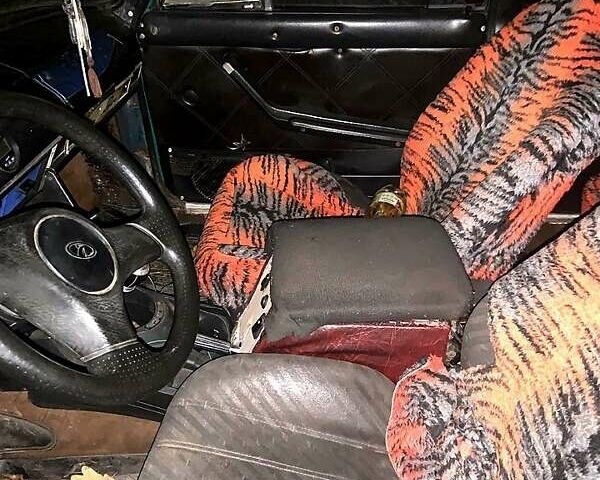 Зеленый ВАЗ 2106, объемом двигателя 1.3 л и пробегом 180 тыс. км за 330 $, фото 7 на Automoto.ua