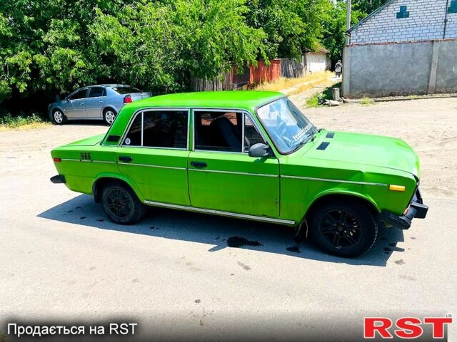Зеленый ВАЗ 2106, объемом двигателя 1.3 л и пробегом 250 тыс. км за 1000 $, фото 2 на Automoto.ua