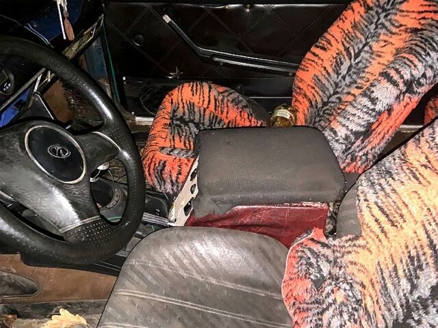 Зеленый ВАЗ 2106, объемом двигателя 1.3 л и пробегом 180 тыс. км за 330 $, фото 8 на Automoto.ua