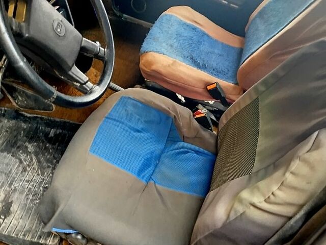 Зелений ВАЗ 2106, об'ємом двигуна 1.5 л та пробігом 200 тис. км за 800 $, фото 3 на Automoto.ua