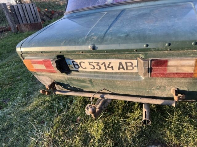 Зеленый ВАЗ 2106, объемом двигателя 1.3 л и пробегом 300 тыс. км за 594 $, фото 2 на Automoto.ua