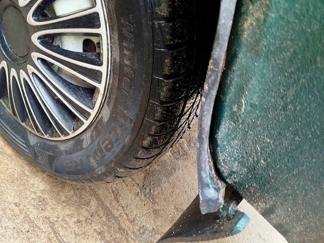 Зелений ВАЗ 2106, об'ємом двигуна 1.5 л та пробігом 200 тис. км за 800 $, фото 4 на Automoto.ua