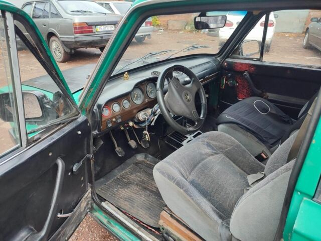Зелений ВАЗ 2106, об'ємом двигуна 1.3 л та пробігом 200 тис. км за 333 $, фото 5 на Automoto.ua