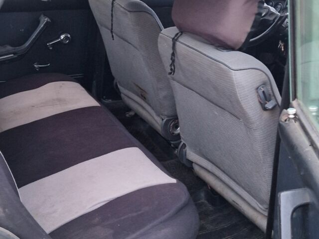 Зеленый ВАЗ 2106, объемом двигателя 1.5 л и пробегом 150 тыс. км за 381 $, фото 7 на Automoto.ua